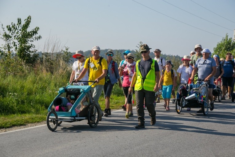 Droga do Przeworna i Apel Jasnogórski z modlitwą o powołania