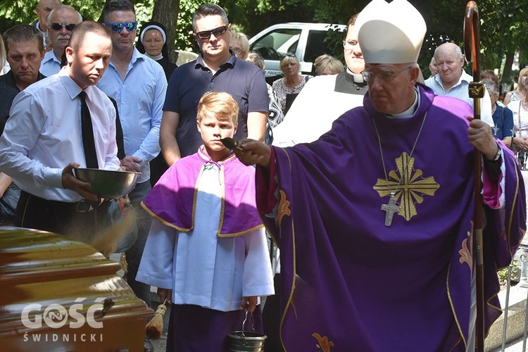 Pogrzeb ks. Stanisława Lechowskiego