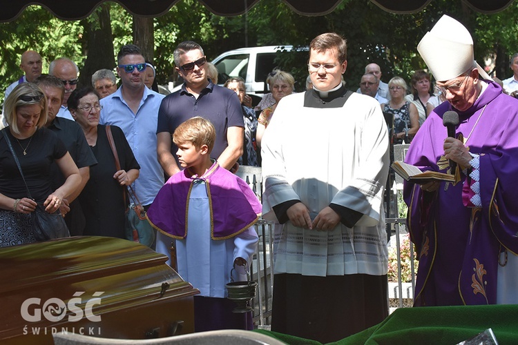 Pogrzeb ks. Stanisława Lechowskiego