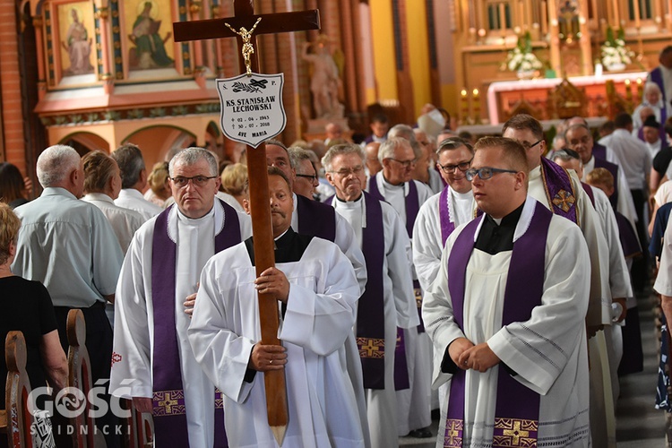 Pogrzeb ks. Stanisława Lechowskiego