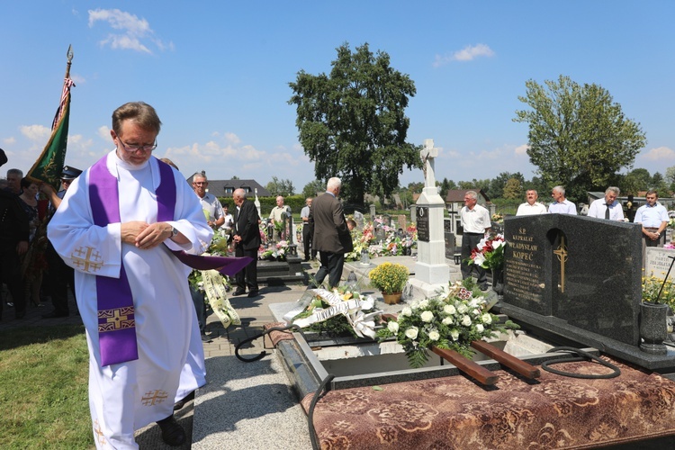 Pogrzeb śp. ks. prof. Józefa Krętosza w Bronowie