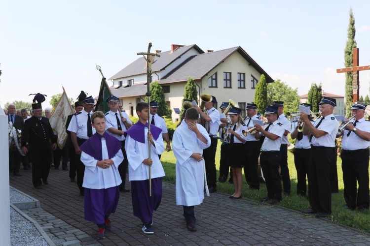 Pogrzeb śp. ks. prof. Józefa Krętosza w Bronowie