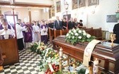 Pogrzeb śp. ks. prof. Józefa Krętosza w Bronowie