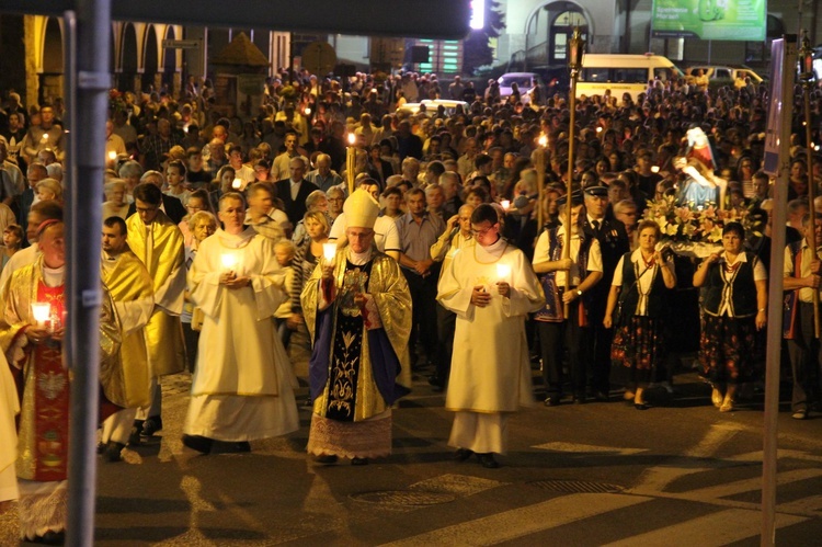 Prymicje bp. Mirosława Gucwy w Limanowej