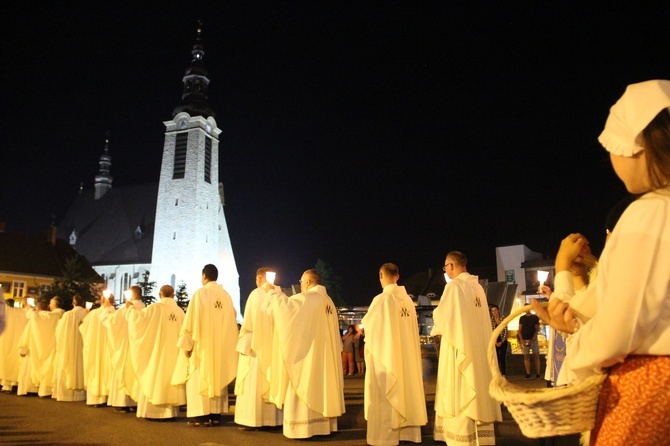 Prymicje bp. Mirosława Gucwy w Limanowej