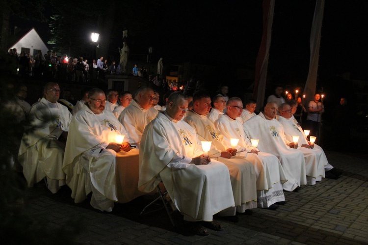 Prymicje bp. Mirosława Gucwy w Limanowej