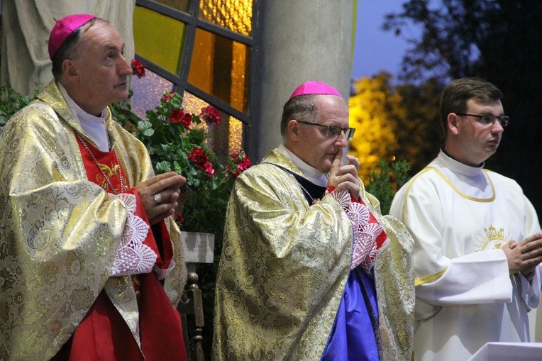 Prymicje bp. Mirosława Gucwy w Limanowej