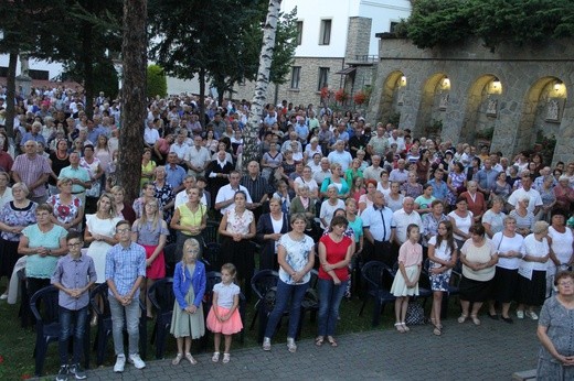 Prymicje bp. Mirosława Gucwy w Limanowej