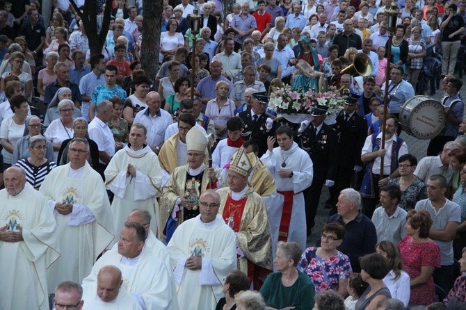 Prymicje bp. Mirosława Gucwy w Limanowej