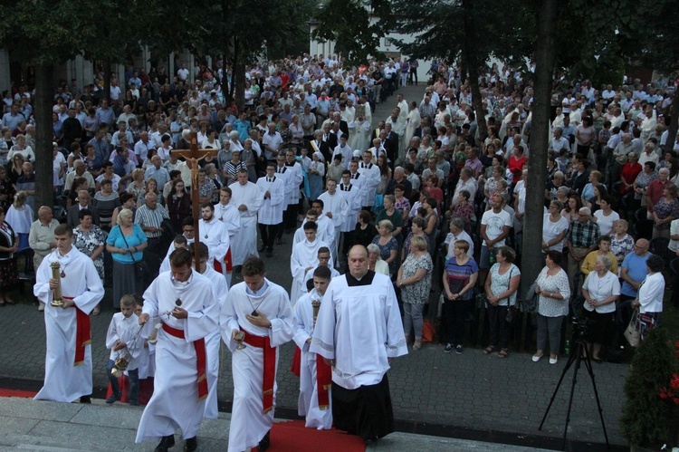 Prymicje bp. Mirosława Gucwy w Limanowej