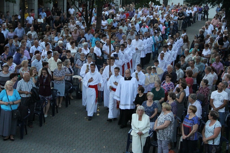 Prymicje bp. Mirosława Gucwy w Limanowej