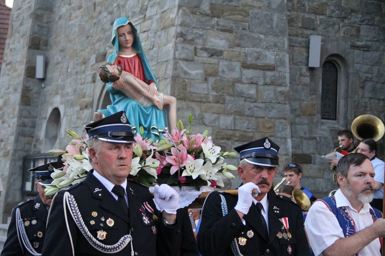 Prymicje bp. Mirosława Gucwy w Limanowej