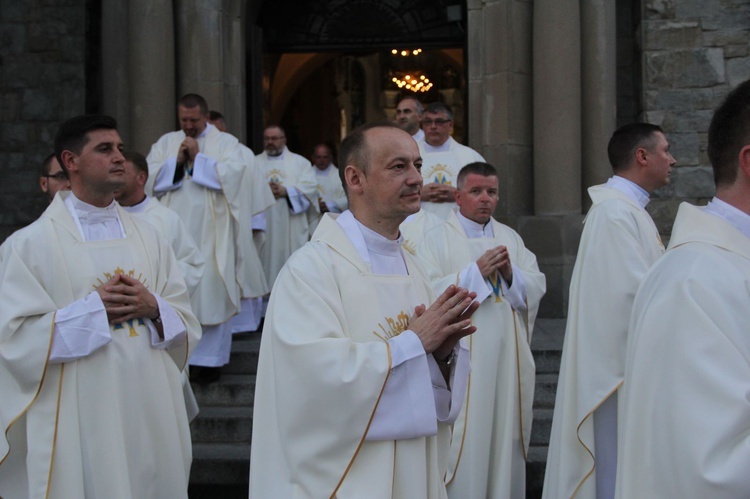 Prymicje bp. Mirosława Gucwy w Limanowej