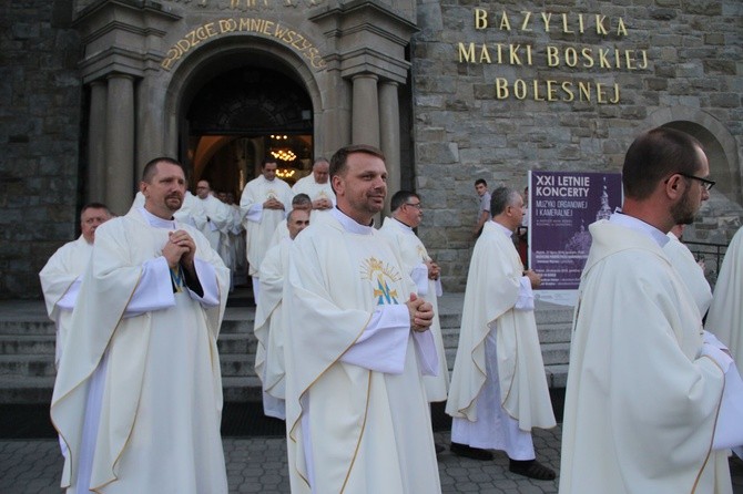 Prymicje bp. Mirosława Gucwy w Limanowej