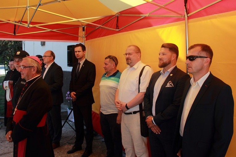 Poświęcenie komisariatu w Trąbkach Wielkich