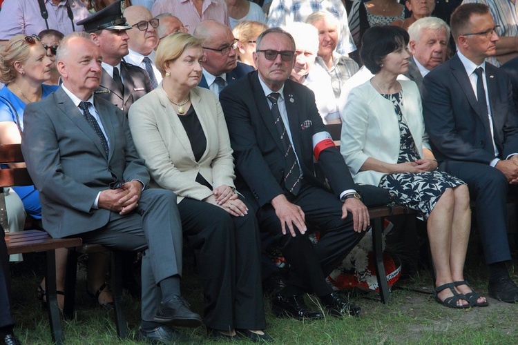 Odsłonięcie i poświęcenie Pomnika Żołnierzy Wyklętych