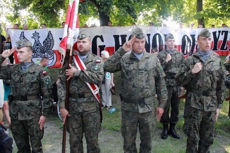 Odsłonięcie i poświęcenie Pomnika Żołnierzy Wyklętych