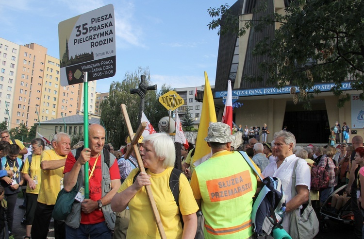 Pierwsze kroki praskich pielgrzymów