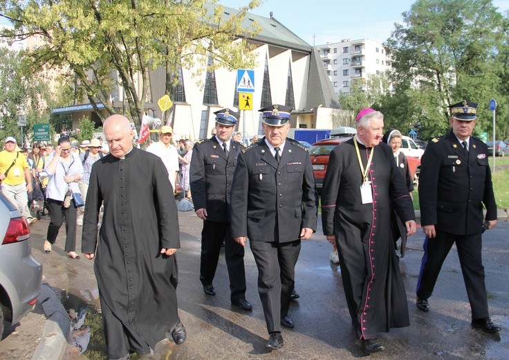 Pierwsze kroki praskich pielgrzymów