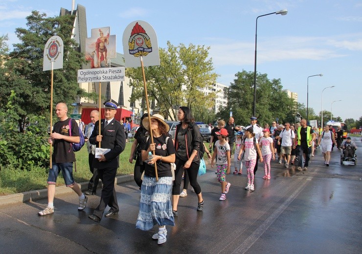 Pierwsze kroki praskich pielgrzymów
