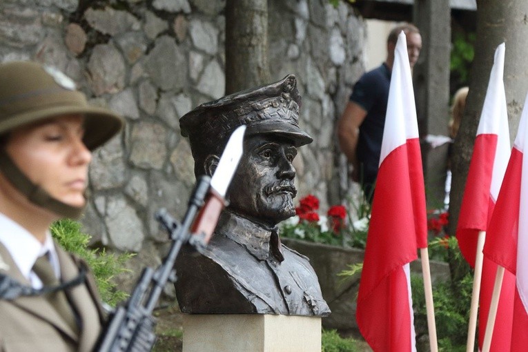 Odsłonięcie pomnika gen. Józefa Hallera