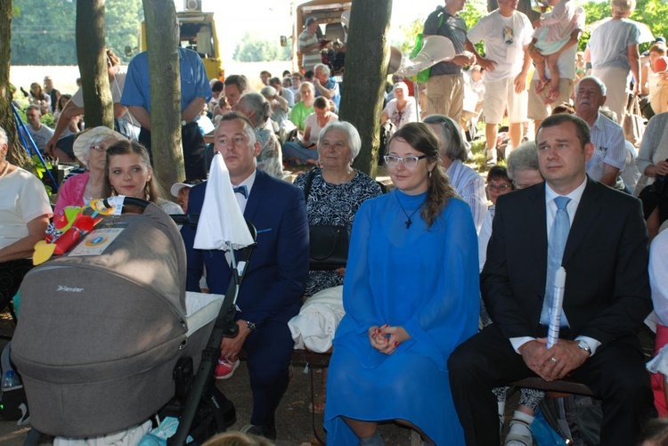 Msza u św. Otylii, kolejny chrzest oraz serdeczne przyjęcie w Chodlu