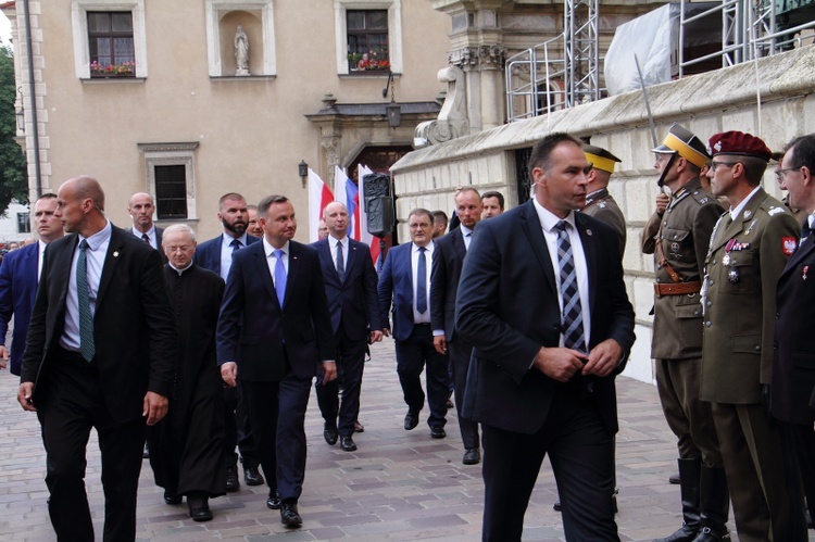 Msza św. na Wawelu w intencji ojczyzny i marszałka Józefa Piłsudskiego