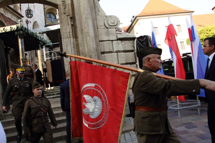 Msza św. na Wawelu w intencji ojczyzny i marszałka Józefa Piłsudskiego