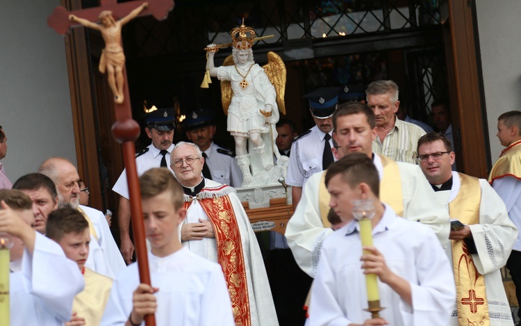 Św. Michał Archanioł w Gumniskach