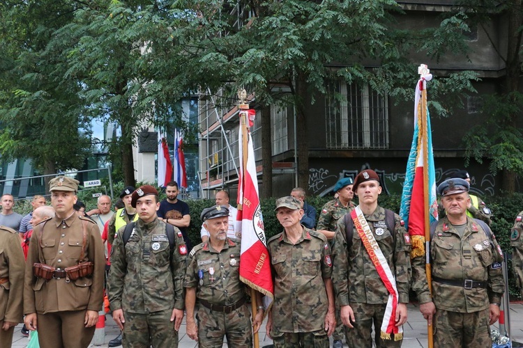 Wyjście Marszu Szlakiem I Kompanii Kadrowej 2018