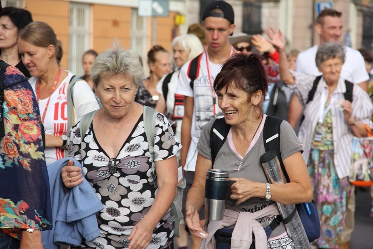 307. Warszawska Pielgrzymka Piesza na szlaku 