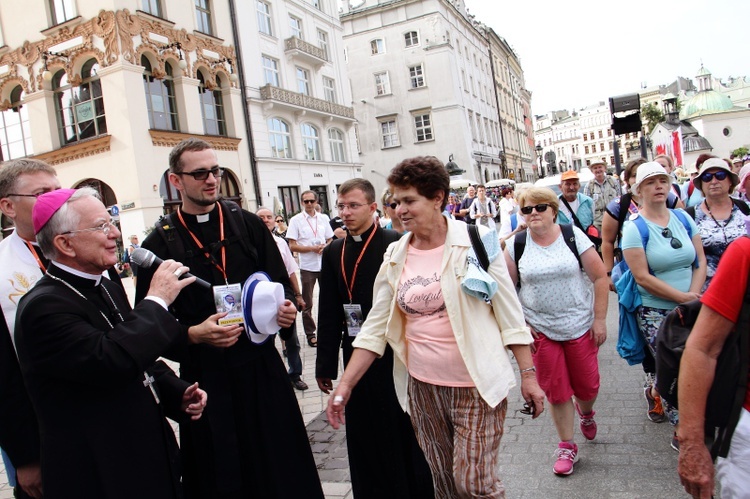 Wyjście 38. Pieszej Pielgrzymki Krakowskiej z Wawelu na Jasną Górę