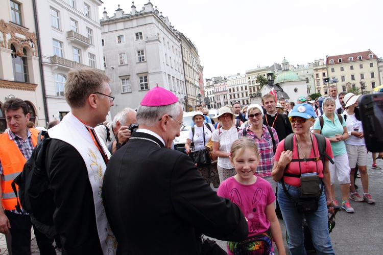 Wyjście 38. Pieszej Pielgrzymki Krakowskiej z Wawelu na Jasną Górę