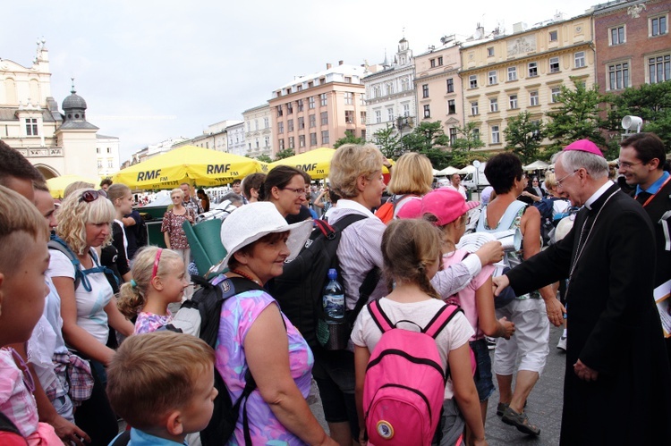 Wyjście 38. Pieszej Pielgrzymki Krakowskiej z Wawelu na Jasną Górę