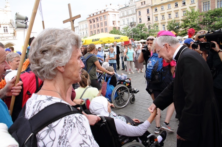 Wyjście 38. Pieszej Pielgrzymki Krakowskiej z Wawelu na Jasną Górę