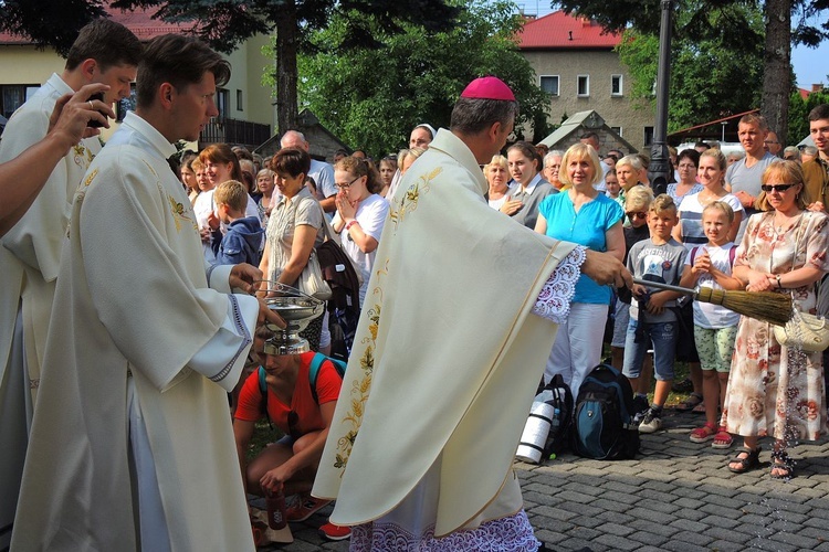 27. Piesza Pielgrzymka Bielsko-Żywiecka na Jasną Górę - Msza św. w Hałcnowie - 2018