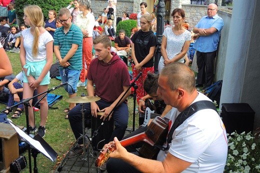 27. Piesza Pielgrzymka Bielsko-Żywiecka na Jasną Górę - Msza św. w Hałcnowie - 2018