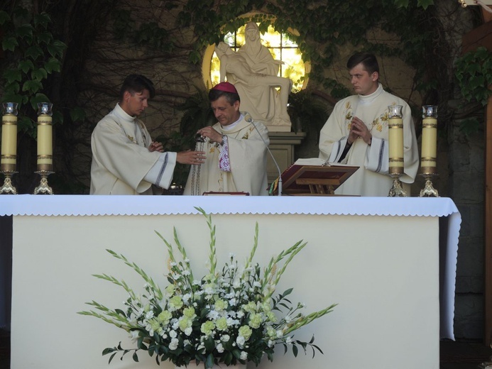 27. Piesza Pielgrzymka Bielsko-Żywiecka na Jasną Górę - Msza św. w Hałcnowie - 2018