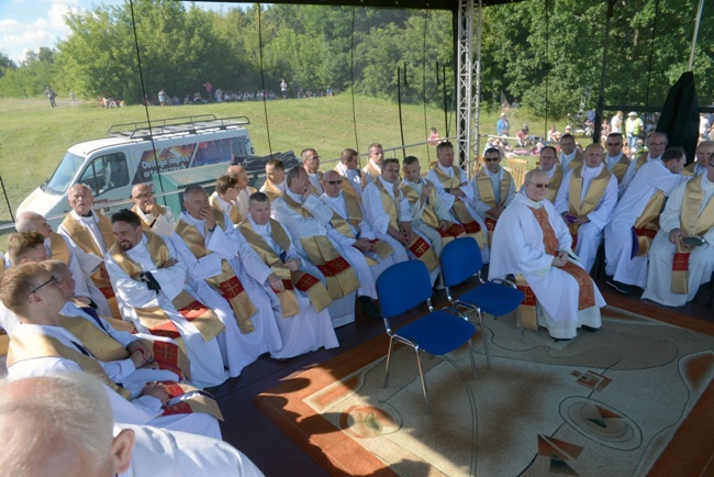 Piesza pielgrzymka z Radomia na Jasną Górę - Msza św.