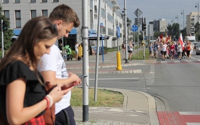 Nasza wiara to piękno, radość, światło... Pielgrzymka jest też po to, żeby napotkanym ludziom dać jej świadectwo.