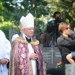 Pożegnanie prof. Dzielskiej na cmentarzu Salwatorskim