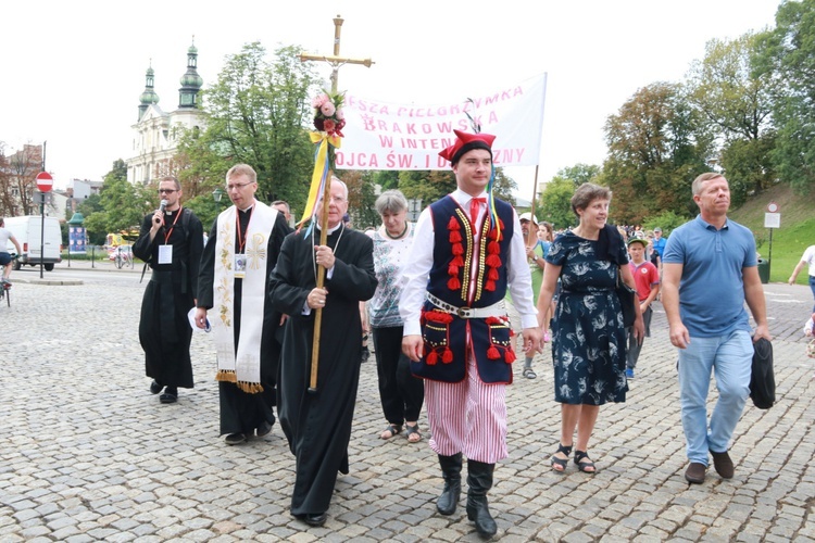 Wymarsz 38. PPK na Jasną Górę w obiektywie Joanny Adamik