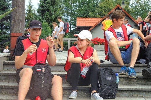 Pielgrzymi grup 6-9 w Pisarzowicach - 2018