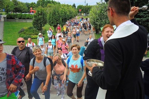 Pielgrzymi grup 6-9 w Pisarzowicach - 2018