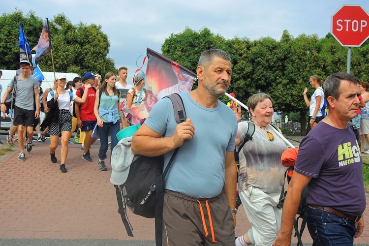 Pielgrzymi grup 6-9 w Pisarzowicach - 2018