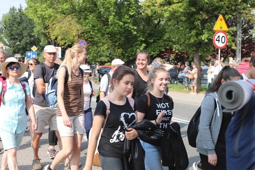 27. Diecezjalna Pielgrzymka wyrusza z Hałcnowa na Jasną Górę - 2018