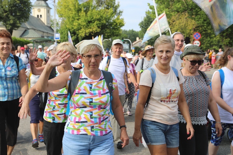 27. Diecezjalna Pielgrzymka wyrusza z Hałcnowa na Jasną Górę - 2018