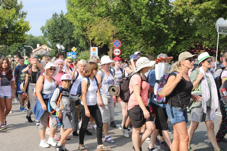 27. Diecezjalna Pielgrzymka wyrusza z Hałcnowa na Jasną Górę - 2018