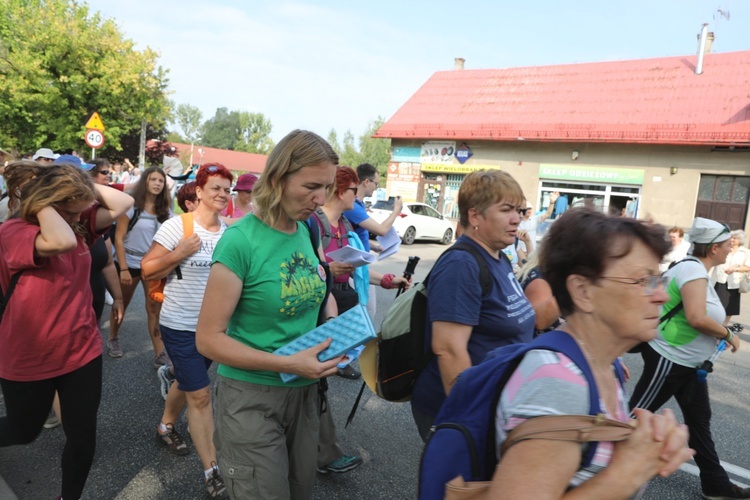 27. Diecezjalna Pielgrzymka wyrusza z Hałcnowa na Jasną Górę - 2018