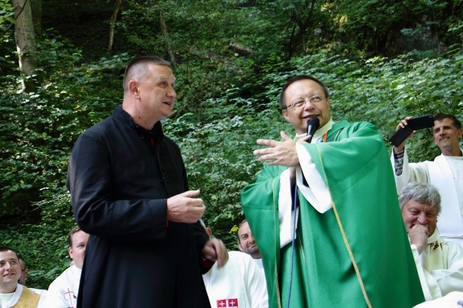 Abp Grzegorz Ryś w odwiedzinach u wspólnoty śródmiejskiej 38. PPK